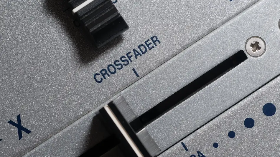 crossfader-switch