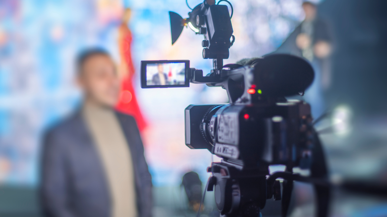 news-broadcast